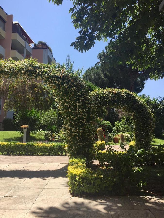 Parco Tirreno Hotel Ρώμη Εξωτερικό φωτογραφία